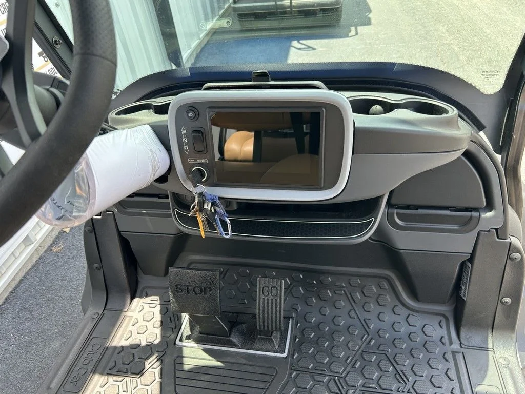 2027 Club Car Onward photo 4