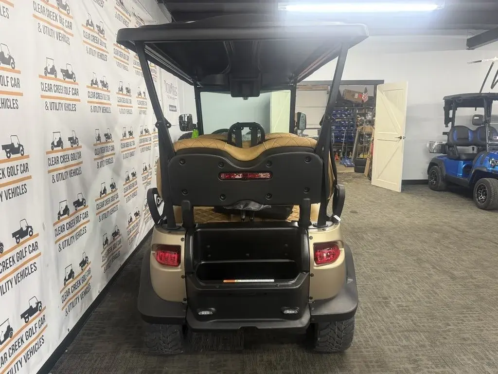 2026 Club Car Onward photo 4