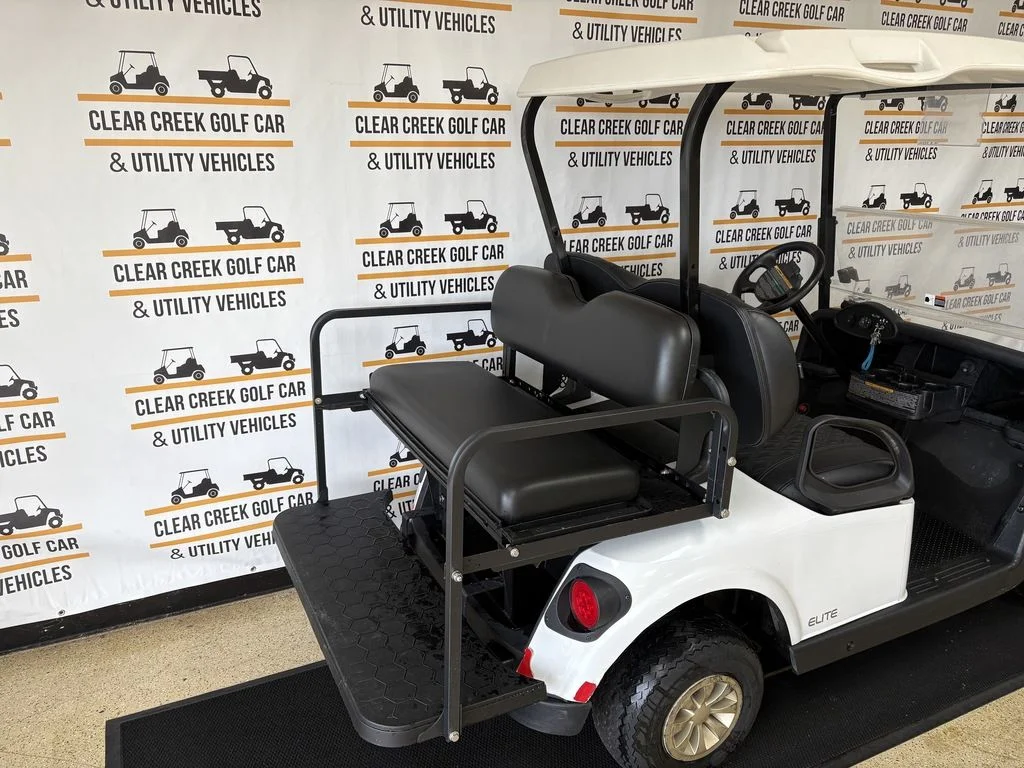 2022 E-Z-GO RXV ELiTE Lithium photo 3