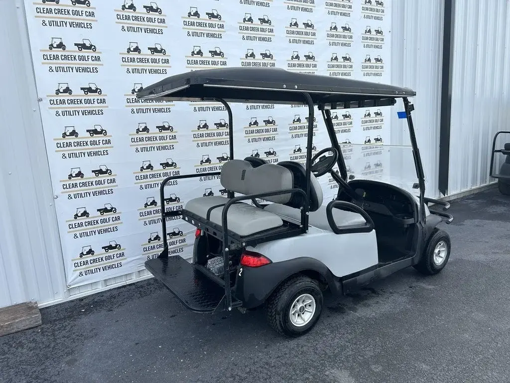 2015 Club Car Precedent photo 3