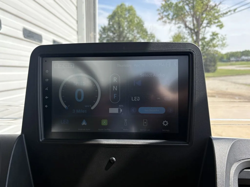 2026 E-Z-GO RXV ELiTE Lithium photo 5