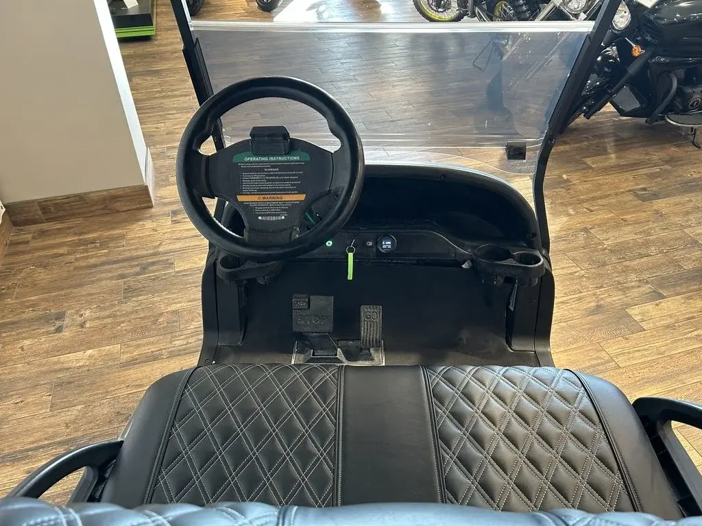 2016 Club Car Precedent photo 6