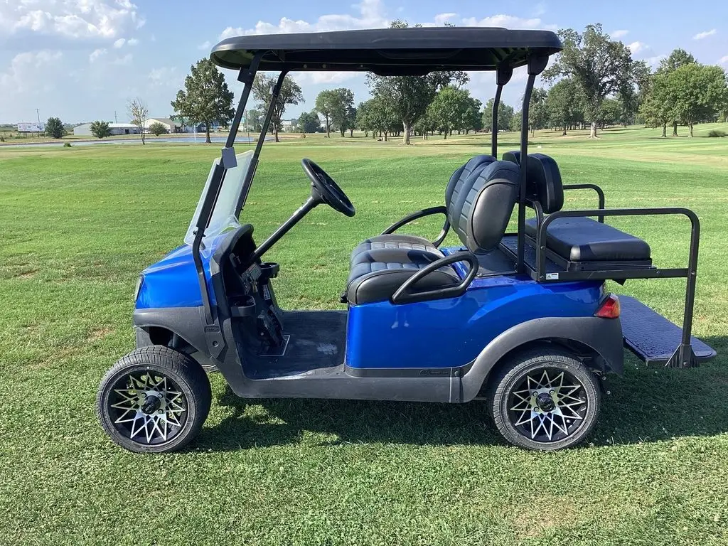 2021 Club Car Tempo Gas photo 2