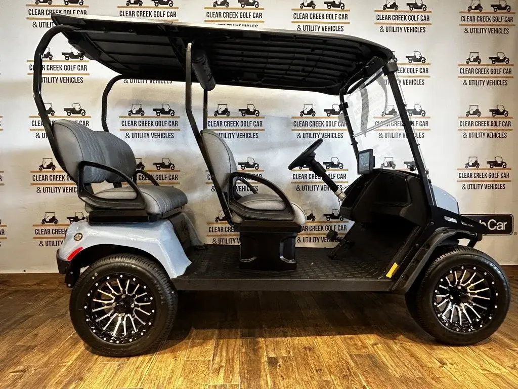 2026 E-Z-GO Liberty ELiTE Lithium photo 1