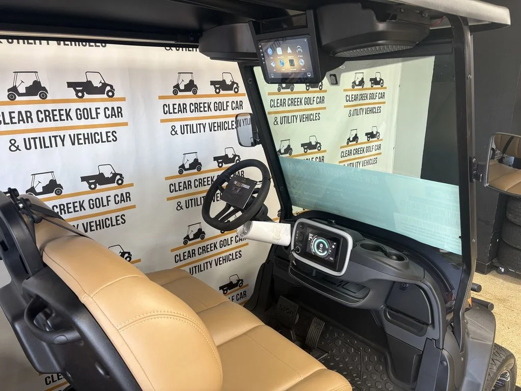 2027 Club Car Onward photo 4