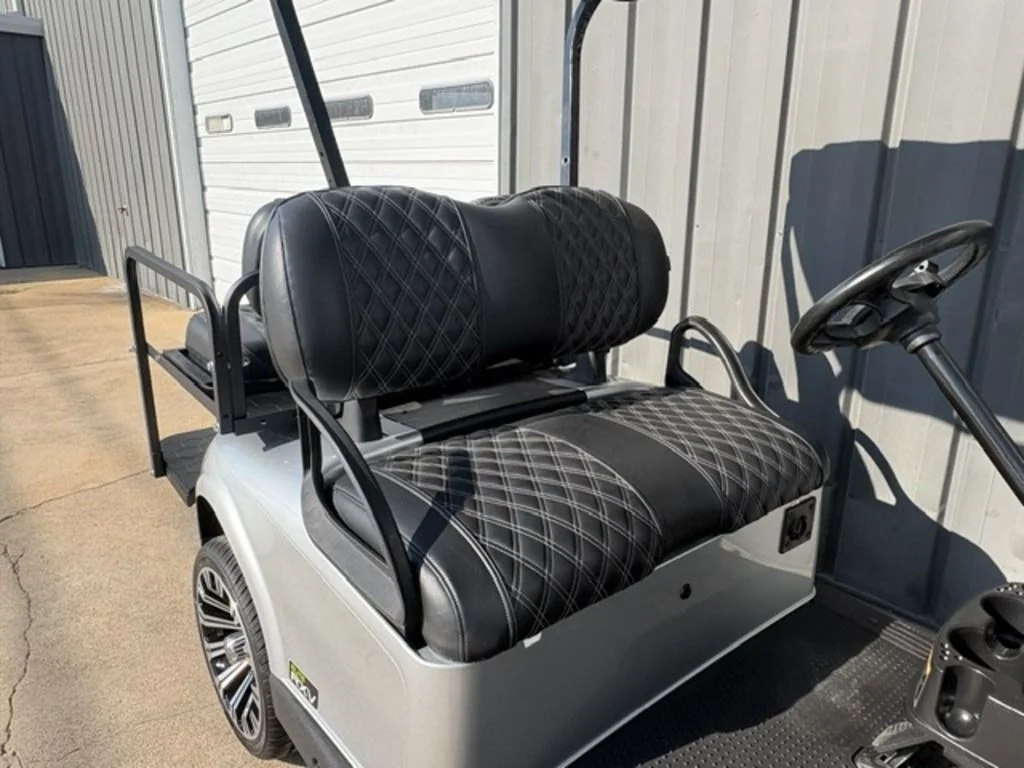 2020 E-Z-GO Freedom photo 7