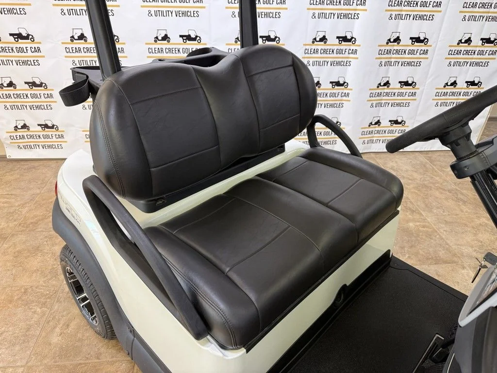 2027 Club Car Onward photo 2
