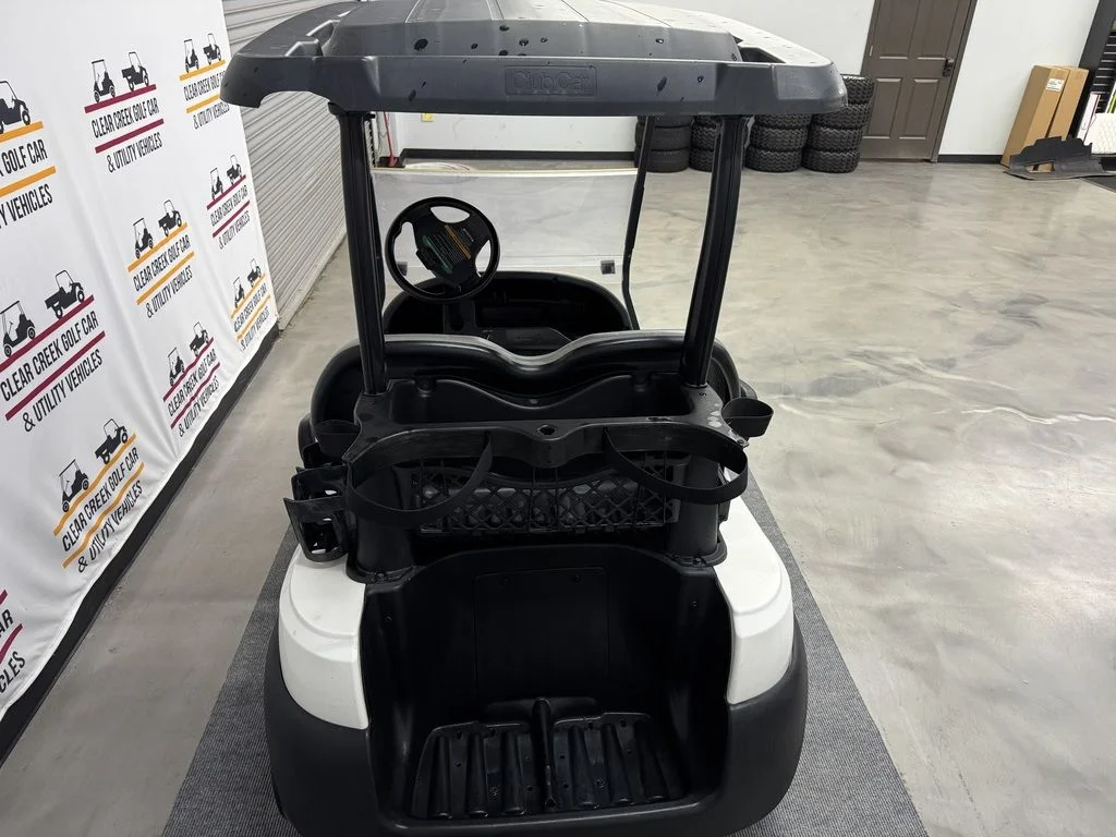 2021 Club Car Villager photo 5