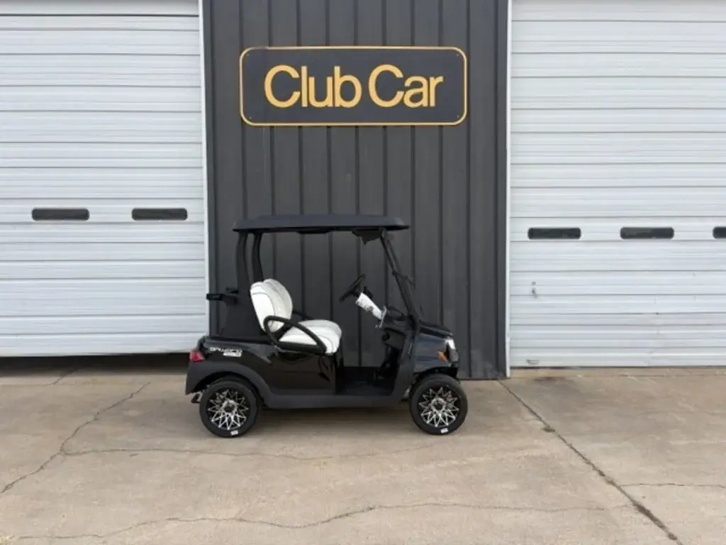 2027 Club Car Onward photo 2