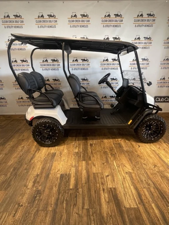 2026 E-Z-GO Liberty ELiTE Lithium photo 2