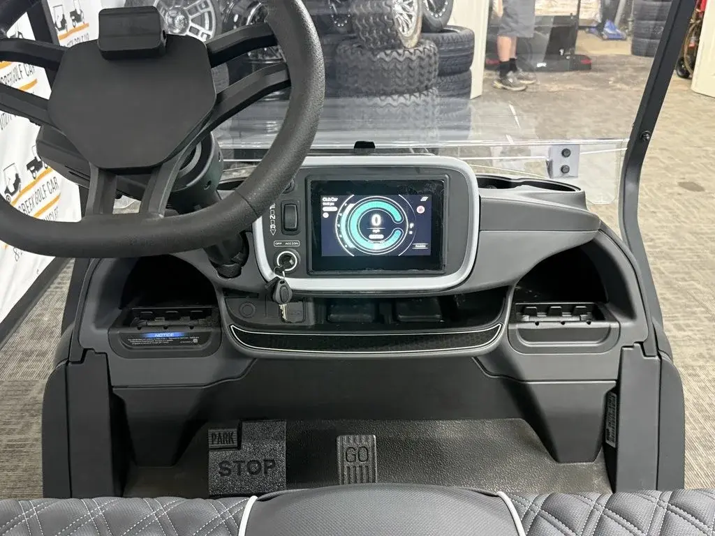 2027 Club Car Onward photo 5