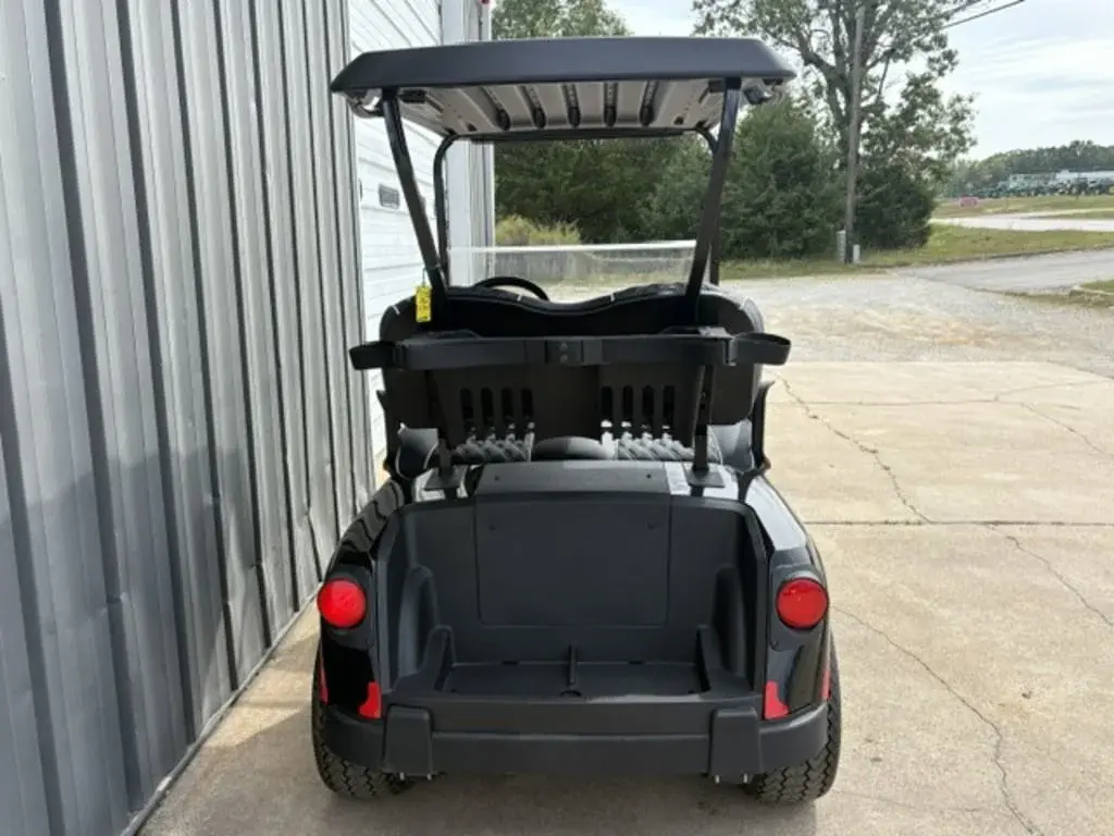 2027 E-Z-GO RXV 2 Valor S 13.5 Gas Black photo 4