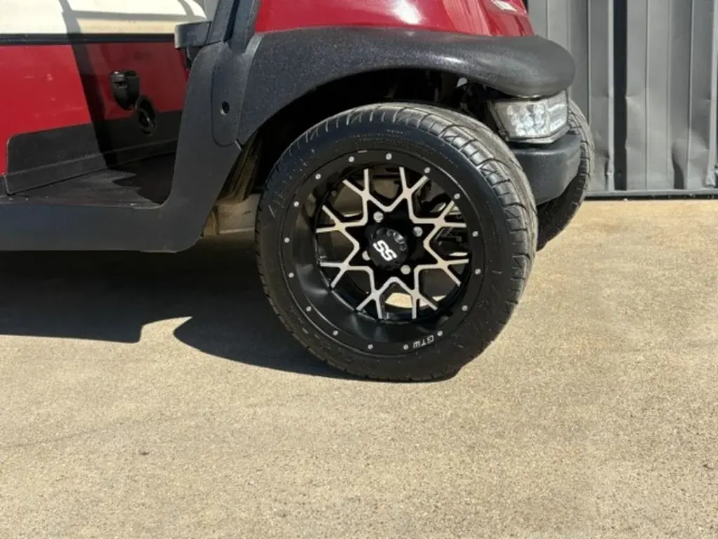 2017 Club Car Precedent photo 6