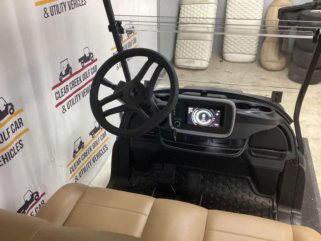2027 Club Car Onward photo 6
