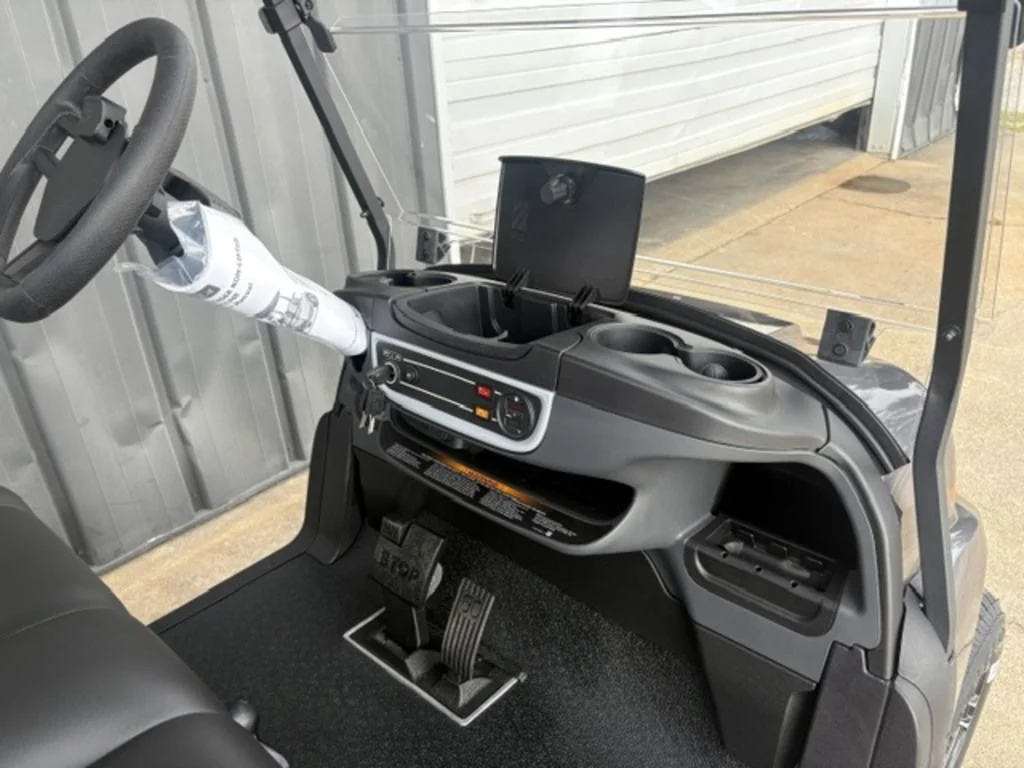 2027 Club Car Onward photo 6