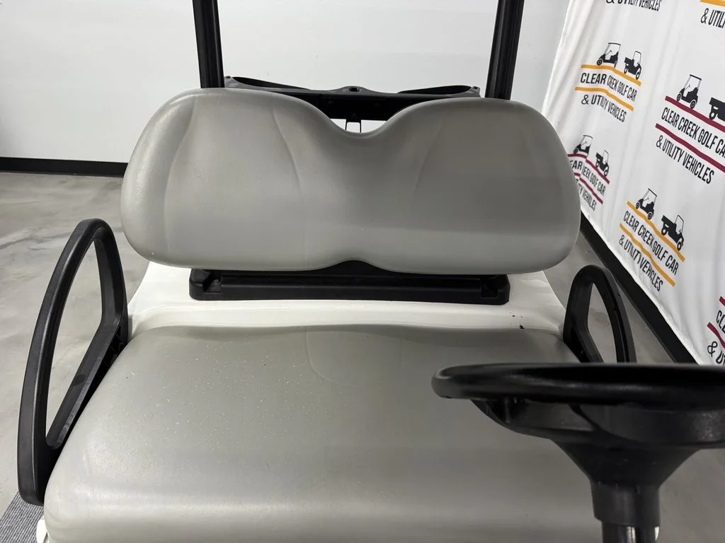 2021 Club Car Villager photo 6