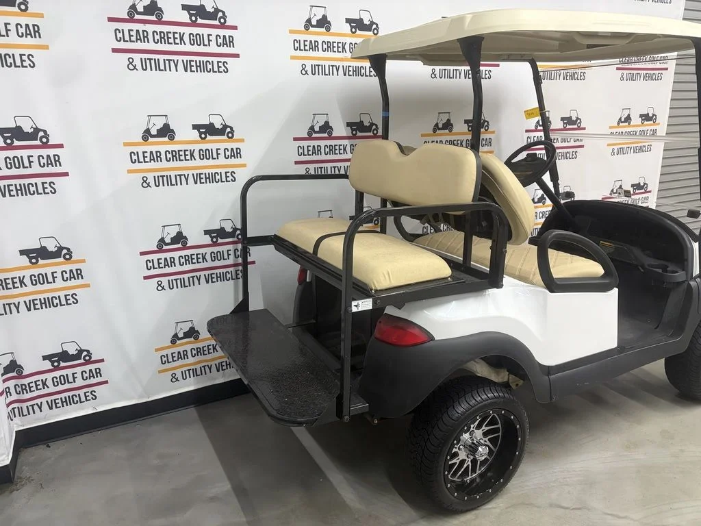 2017 Club Car Precedent photo 4