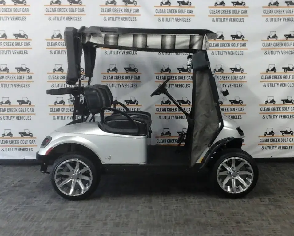 2020 E-Z-GO Valor EX1 Gas photo 1
