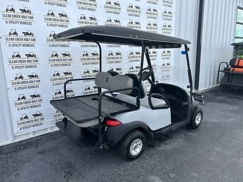 2015 Club Car Precedent photo 4