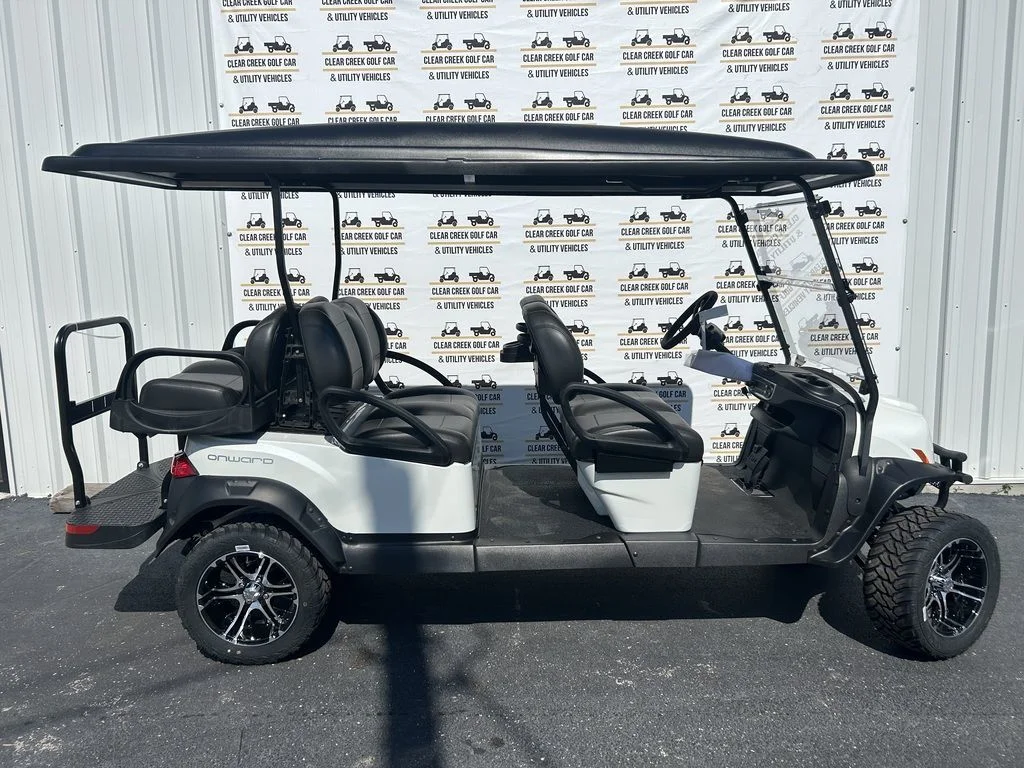 2027 Club Car Onward 6 Passenger photo 2