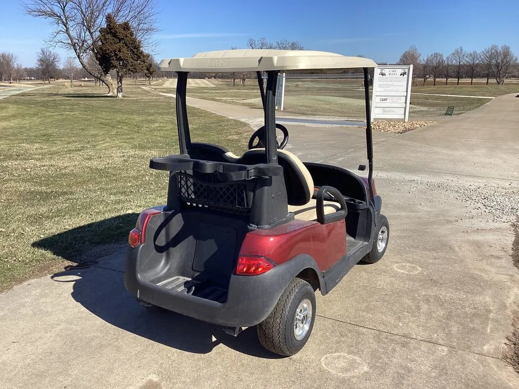 2021 Club Car Tempo photo 3
