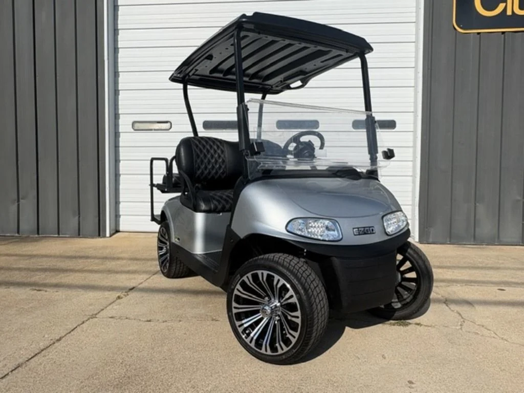 2020 E-Z-GO Freedom photo 2