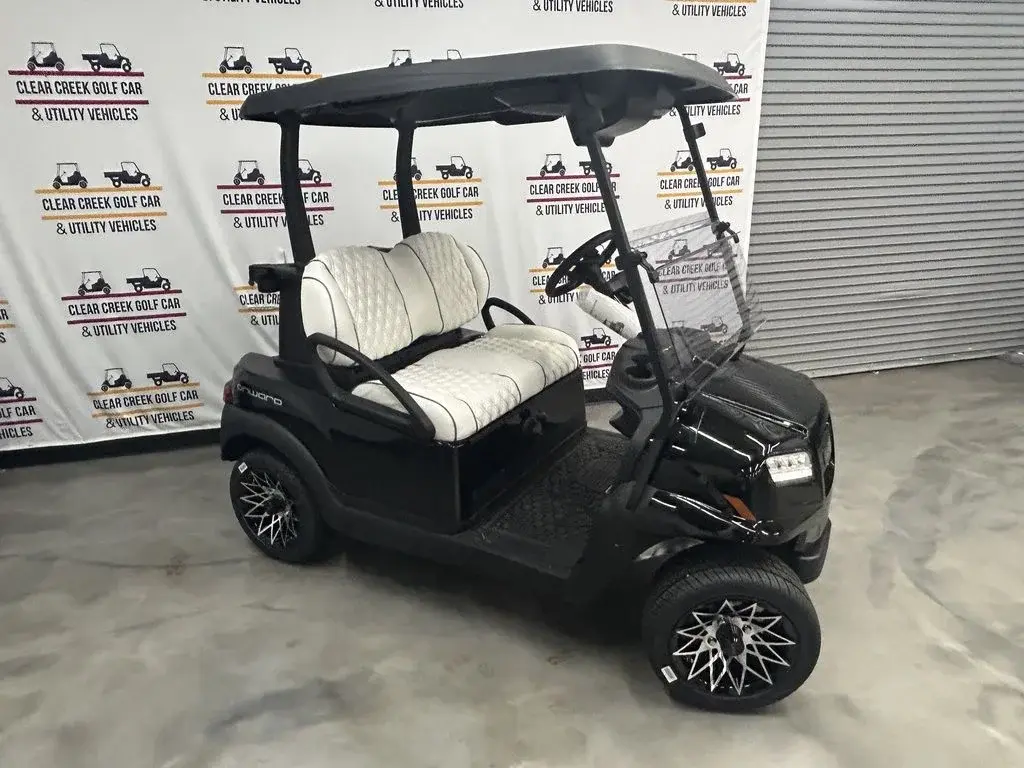 2027 Club Car Onward photo 2
