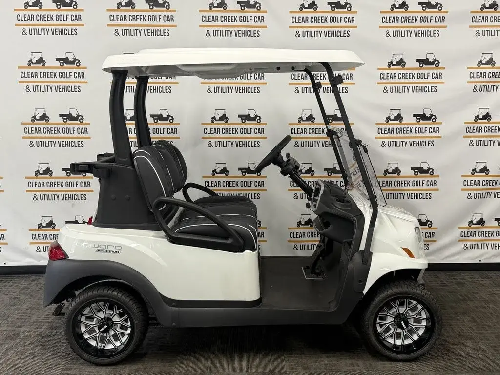2027 Club Car Onward photo 2