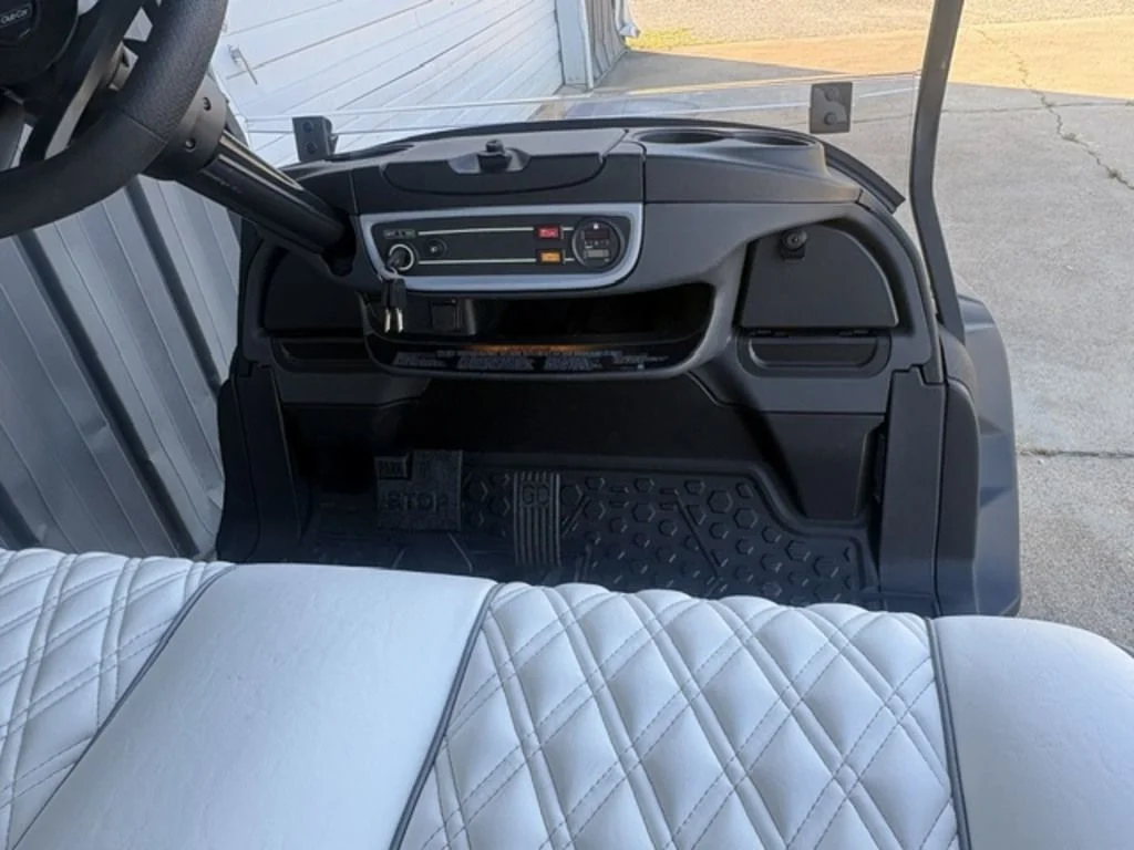 2027 Club Car Onward photo 9