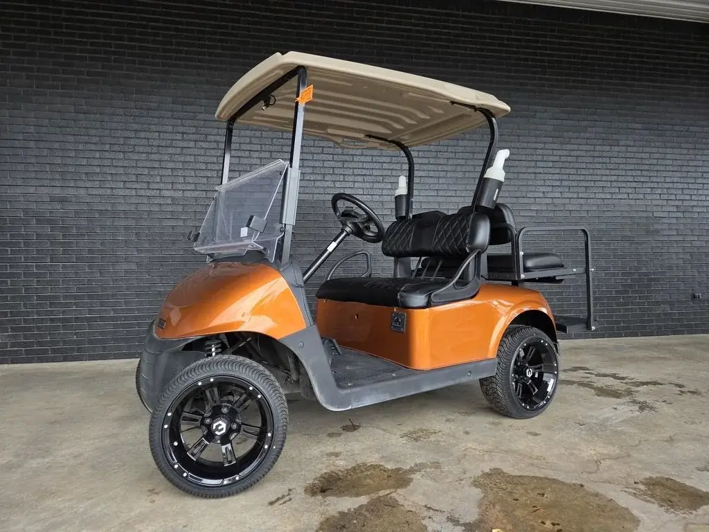 2020 E-Z-GO RXV photo 6