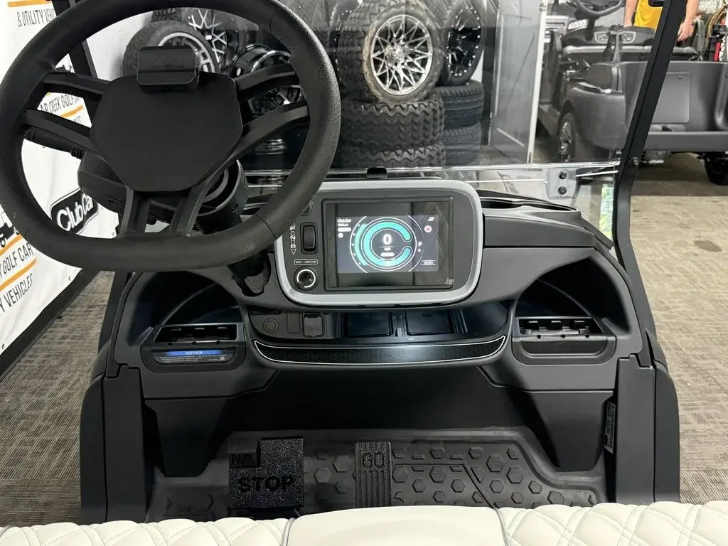 2027 Club Car Onward photo 7
