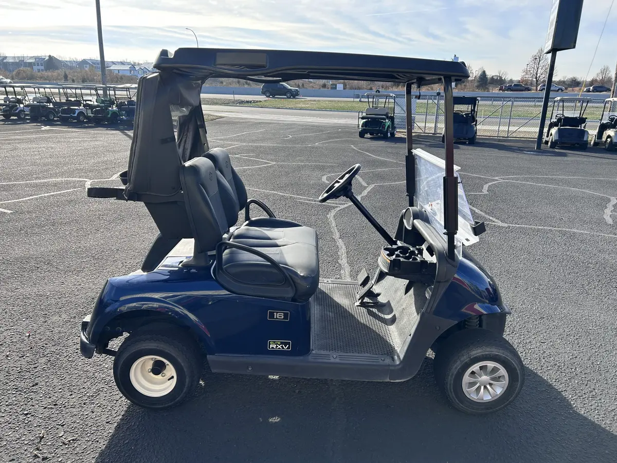 2020 E-Z-GO RXV Elite photo 10