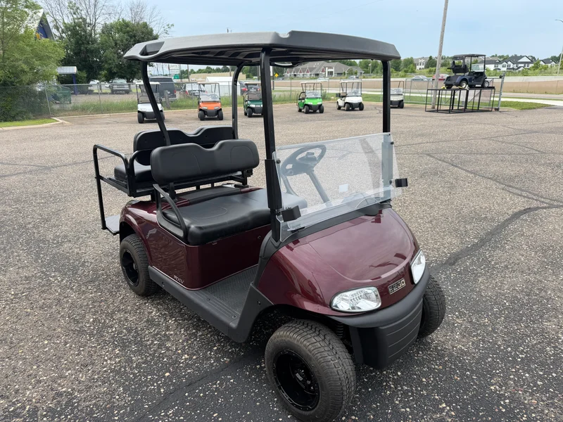 2017 E-Z-GO RXV photo 6