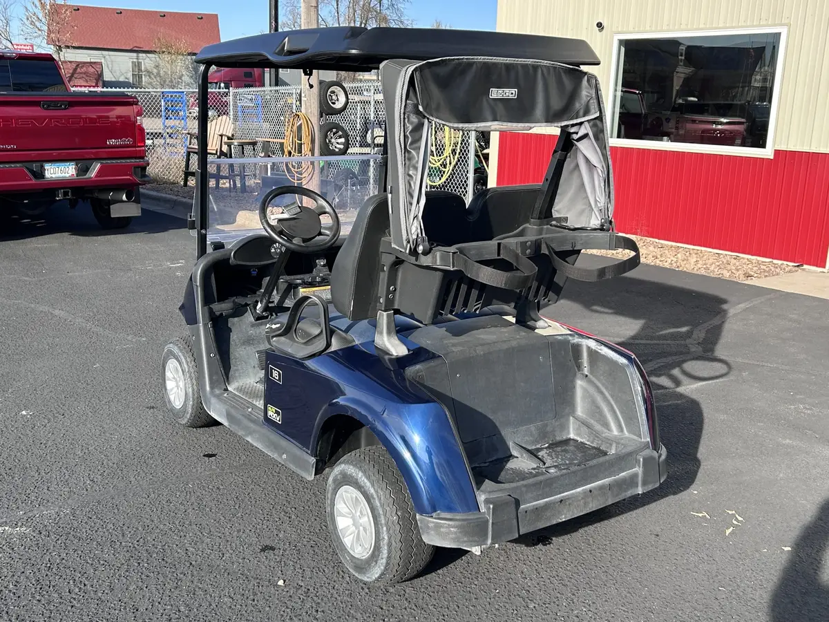 2020 E-Z-GO RXV Elite photo 12