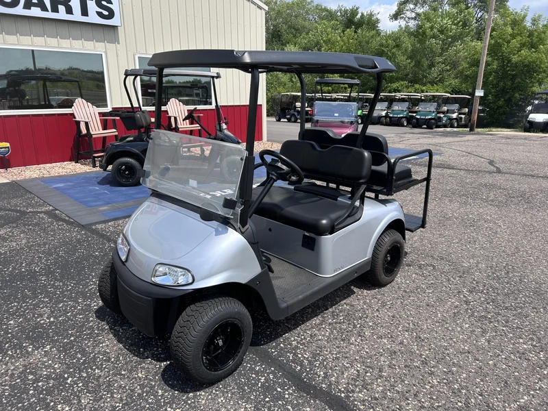 2017 E-Z-GO RXV photo 8