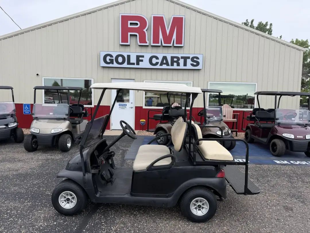 2015 Club Car Precedent Electric photo 1