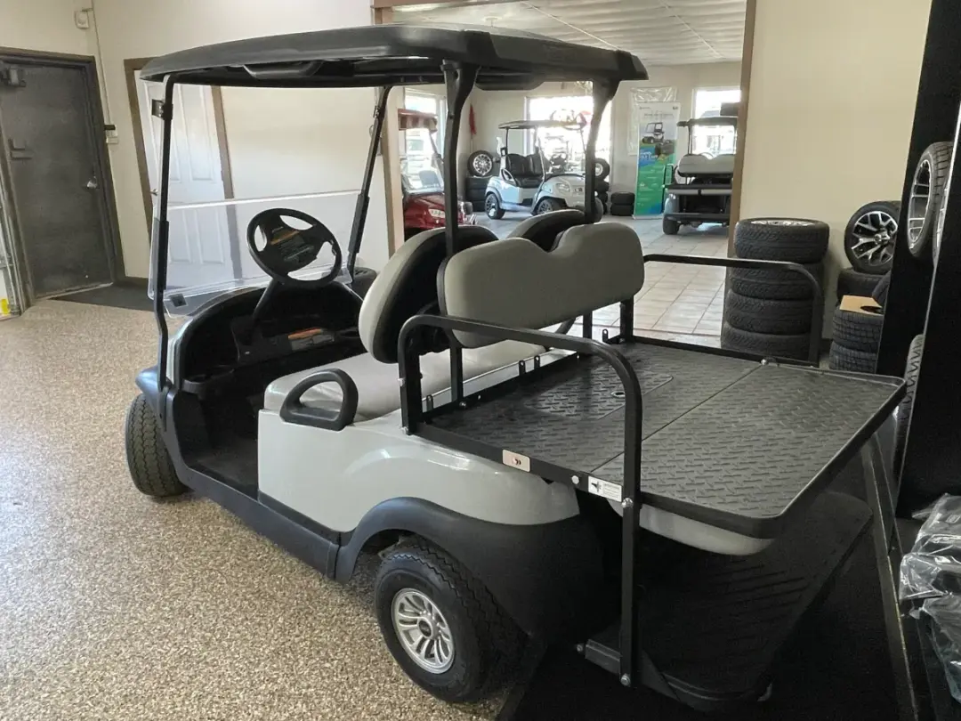 2021 Club Car Precedent photo 2