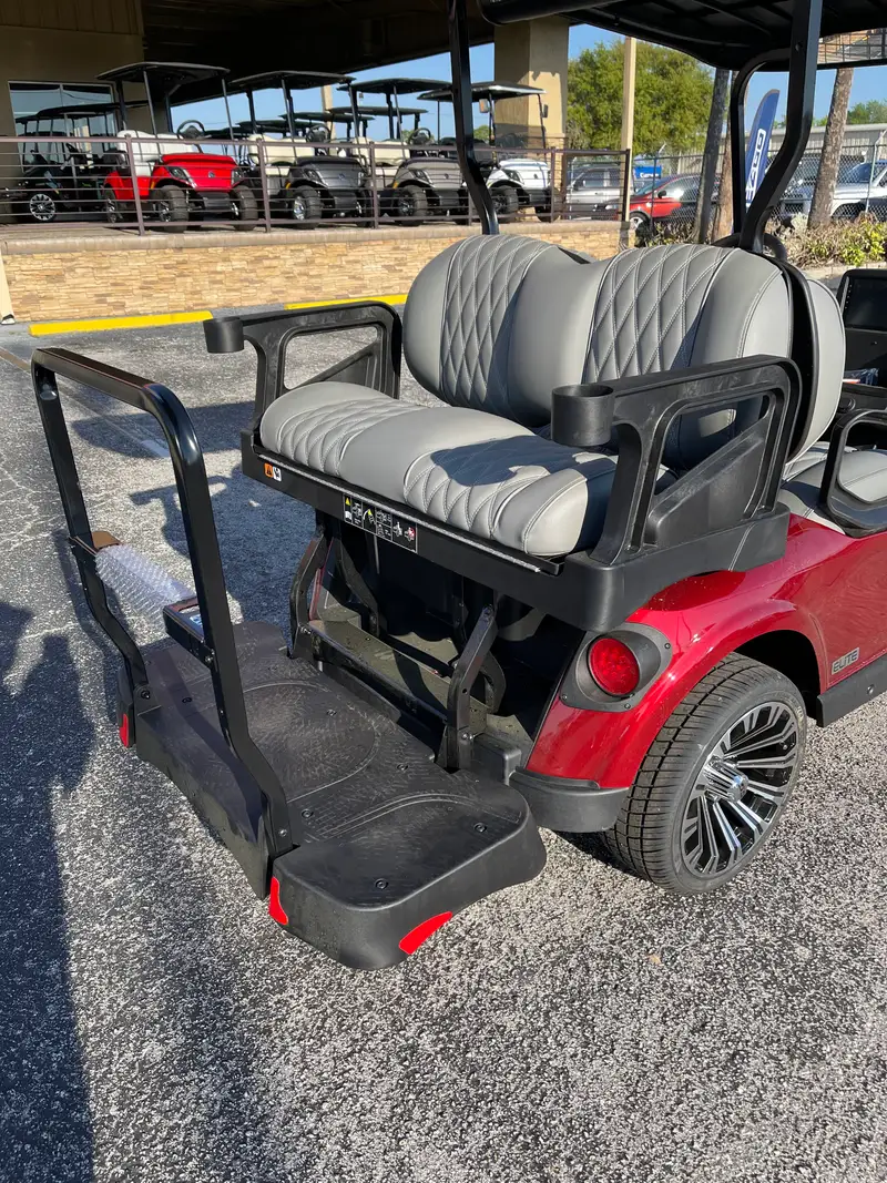 2026 E-Z-GO RXV ELiTE Lithium photo 5