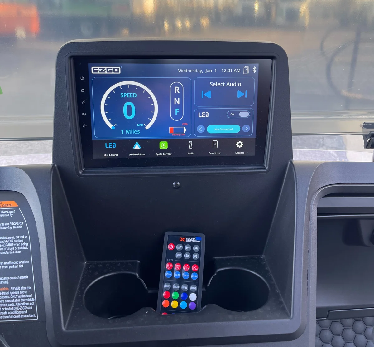 2026 E-Z-GO RXV ELiTE Lithium photo 2