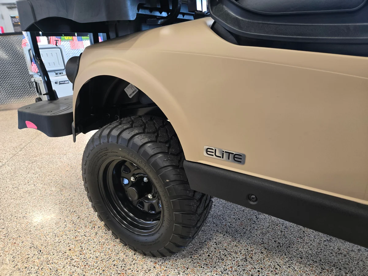 2026 E-Z-GO RXV ELiTE Lithium photo 9