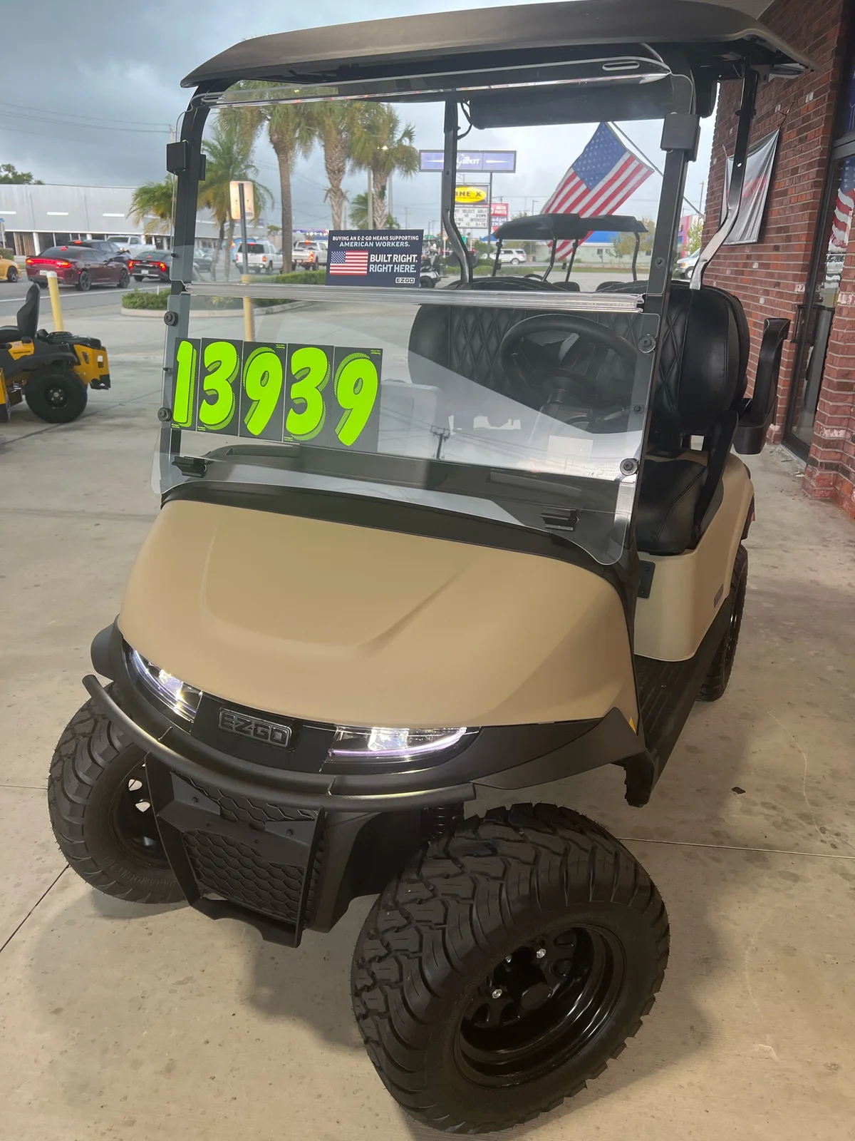 2026 E-Z-GO RXV photo 11