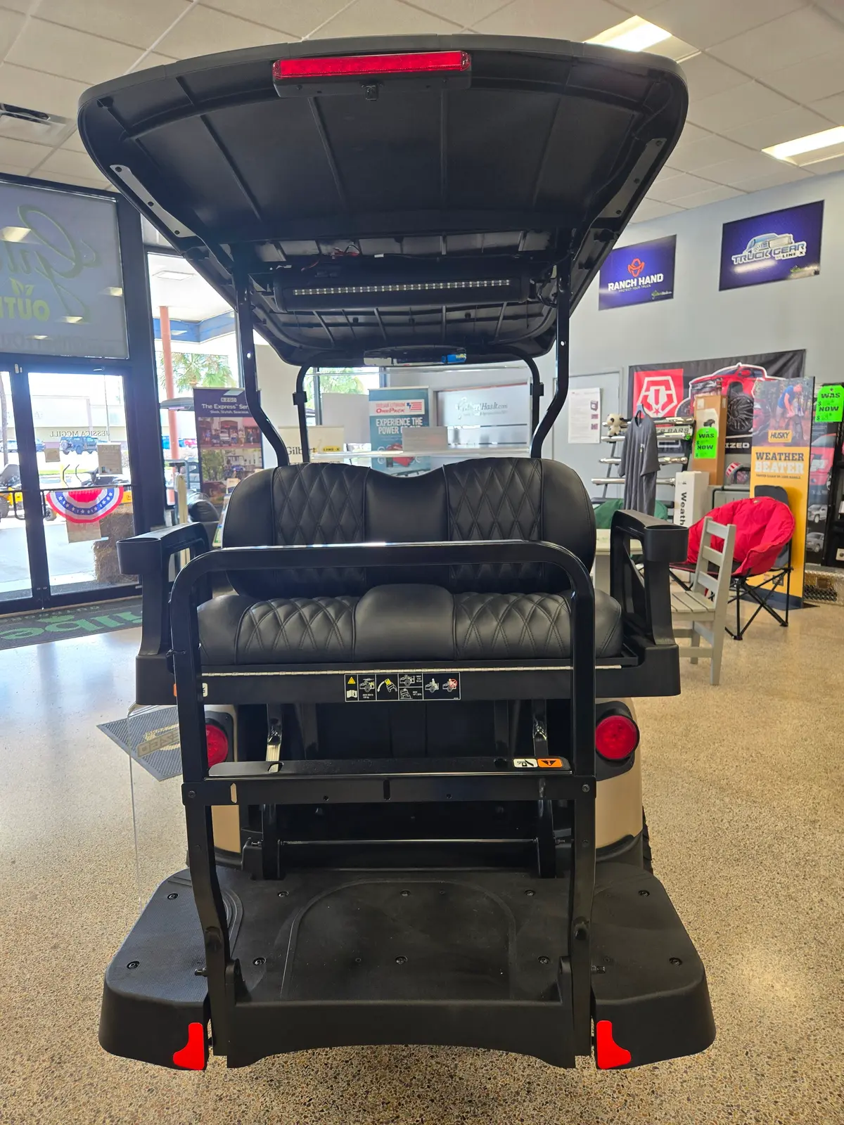 2026 E-Z-GO RXV ELiTE Lithium photo 10