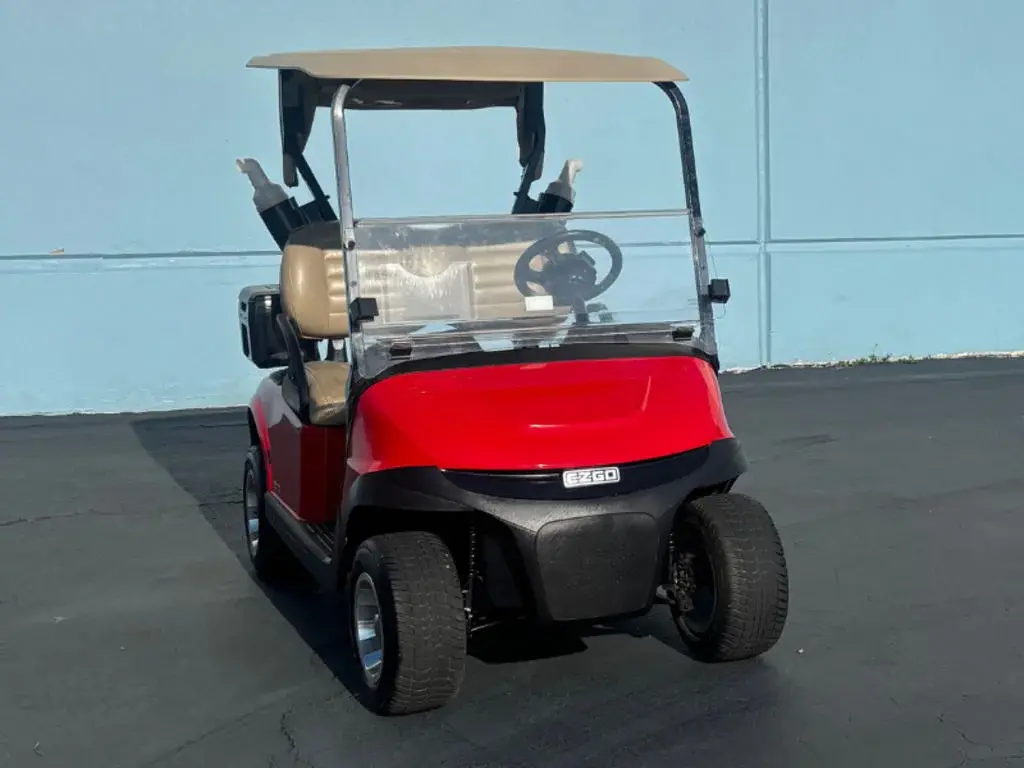2025 E-Z-GO RXV ELiTE Lithium photo 1