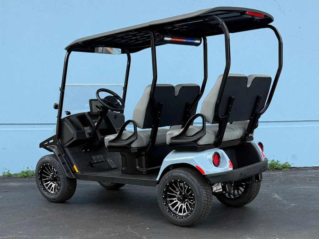 2026 E-Z-GO Liberty ELiTE Lithium photo 2