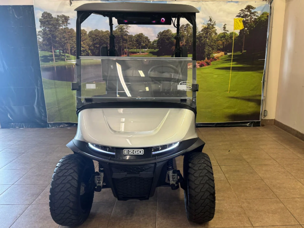 2026 E-Z-GO RXV ELiTE Lithium photo 3