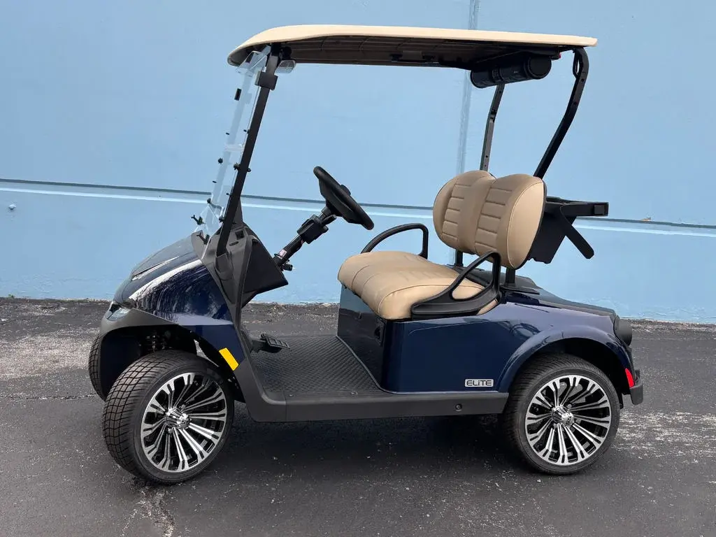2026 E-Z-GO Freedom ELiTE Lithium photo 1