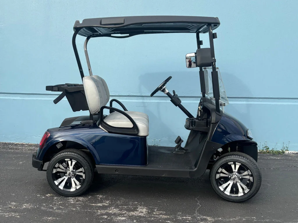 2022 E-Z-GO Freedom photo 3