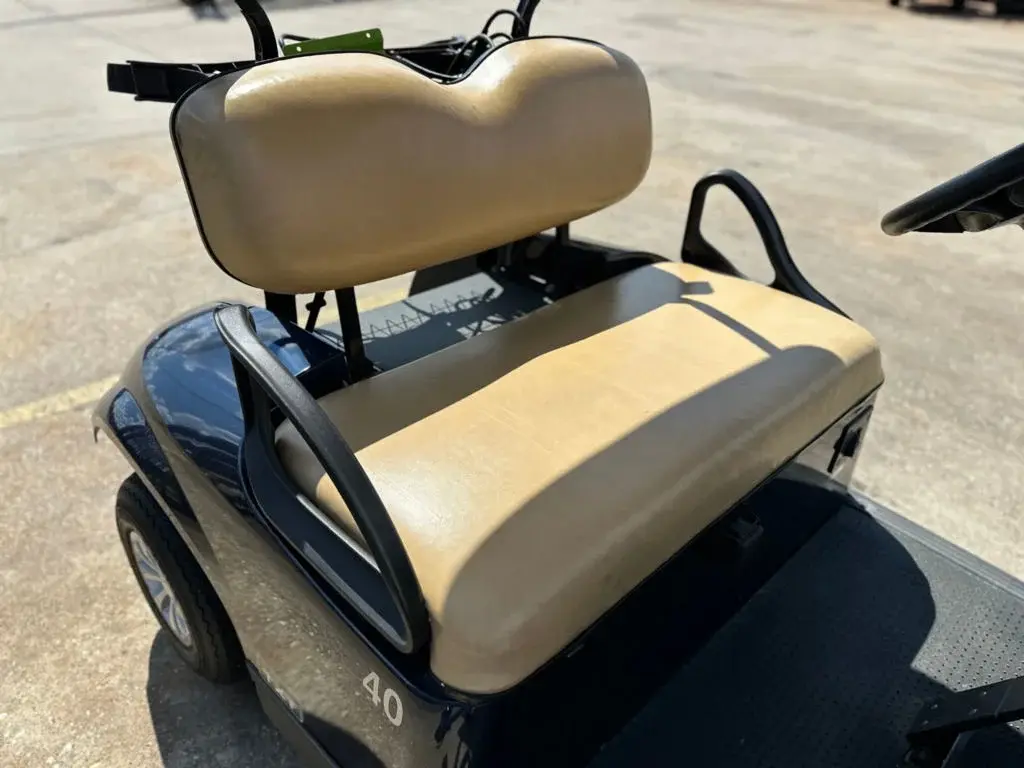 2020 E-Z-GO TXT photo 4