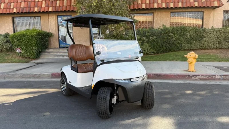 2027 E-Z-GO Freedom ELiTE Lithium photo 5
