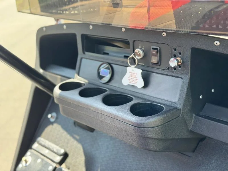 2009 E-Z-GO TXT photo 11